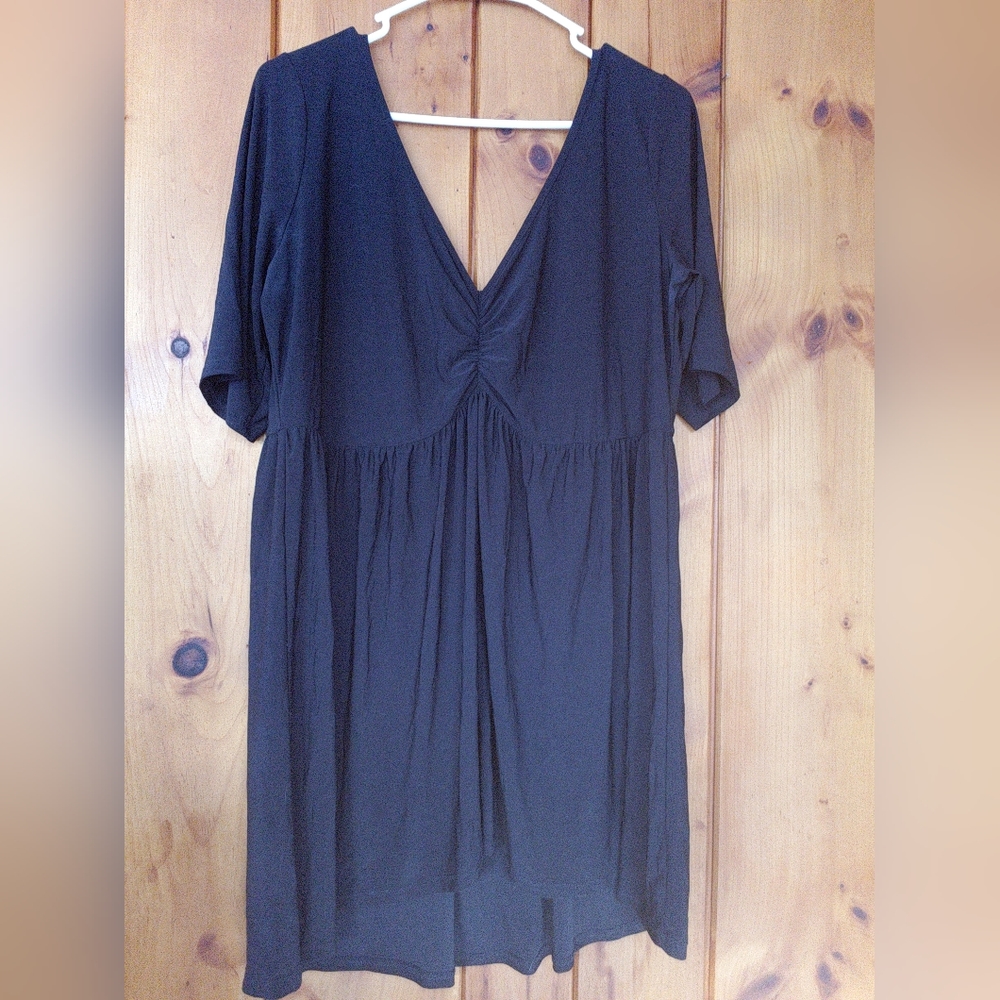 Bundle of 2 Torrid Tops